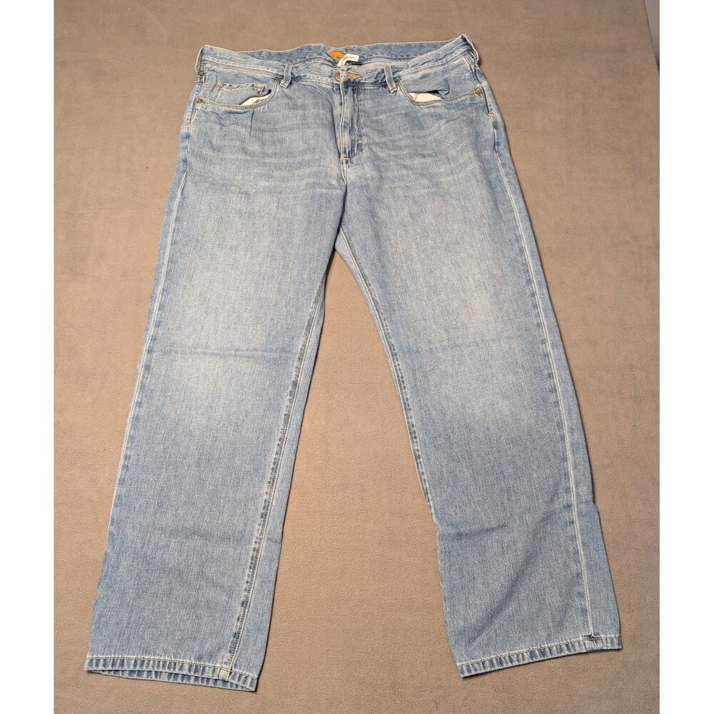 Tommy Bahama Standard Fit Jeans Mens 42x32 Light Wash Blue Straight Leg